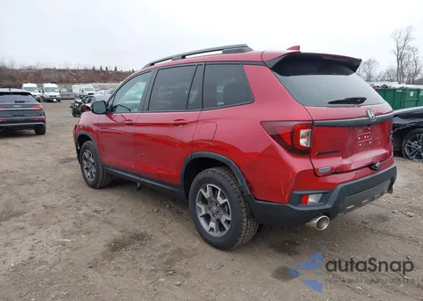 2022 Honda Passport Awd Trailsport from USA, damaged, VIN 5FNYF8H61NB006780